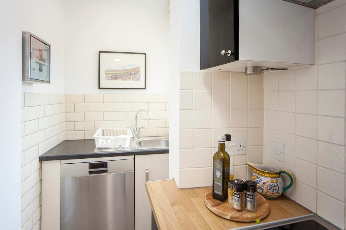 The Roof Terrace Maisonette - City Centre Bath Bagian luar foto